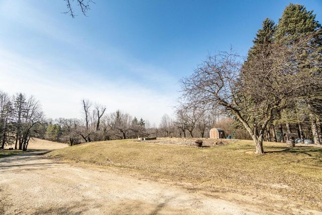 6372 Wildlife ROAD, Allenton, WI 53002
