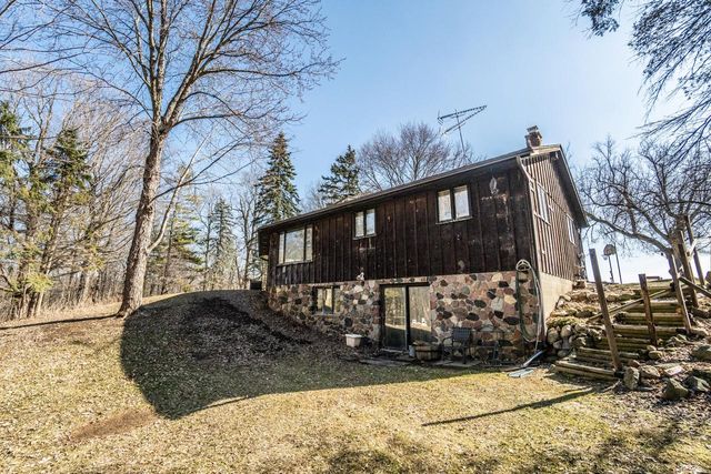 6372 Wildlife ROAD, Allenton, WI 53002