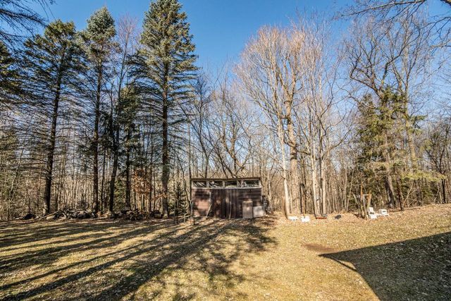 6372 Wildlife ROAD, Allenton, WI 53002