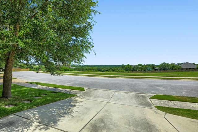 439 Drury LN, Austin, TX 78737