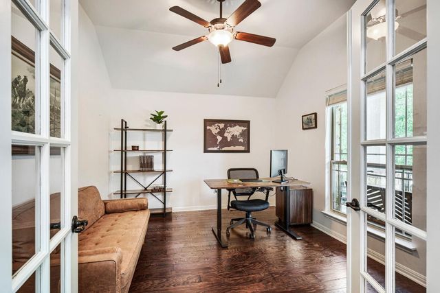 439 Drury LN, Austin, TX 78737