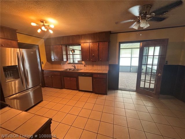 1409 N 26th Street, Van Buren, AR 72956