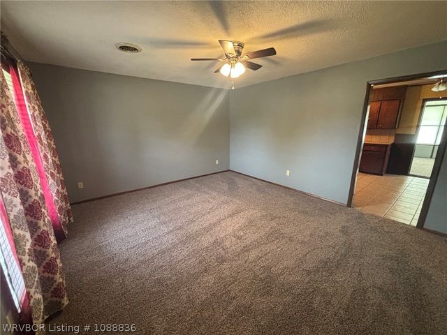 1409 N 26th Street, Van Buren, AR 72956