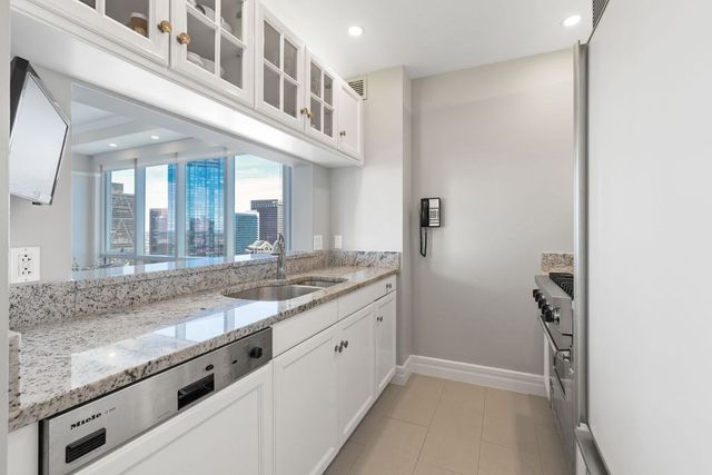 2 Avery St 34G, Boston, MA 02111