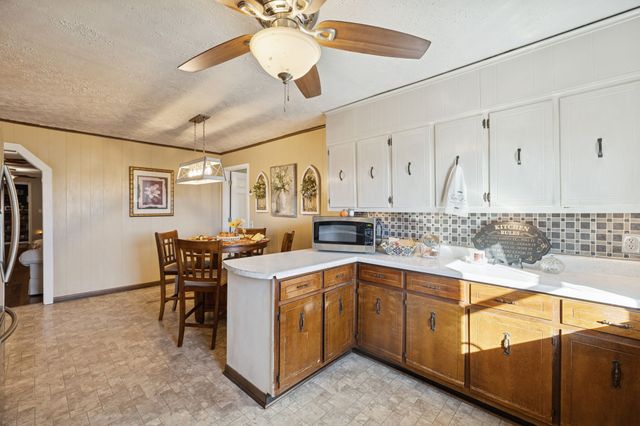 3280 Bethel Rd, Smithville, TN 37166