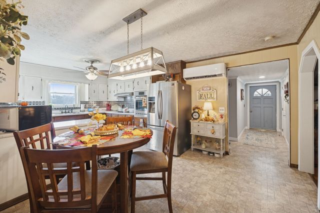 3280 Bethel Rd, Smithville, TN 37166