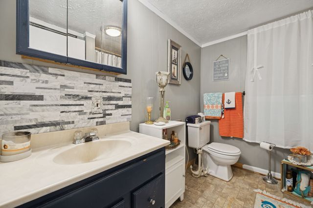 3280 Bethel Rd, Smithville, TN 37166