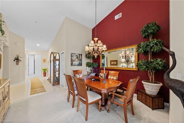 3920 Deer Crossing CT 2, Naples, FL 34114