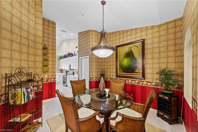 3920 Deer Crossing CT 2, Naples, FL 34114