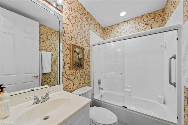 3920 Deer Crossing CT 2, Naples, FL 34114