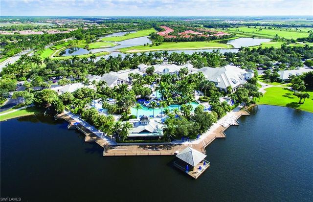 3920 Deer Crossing CT 2, Naples, FL 34114