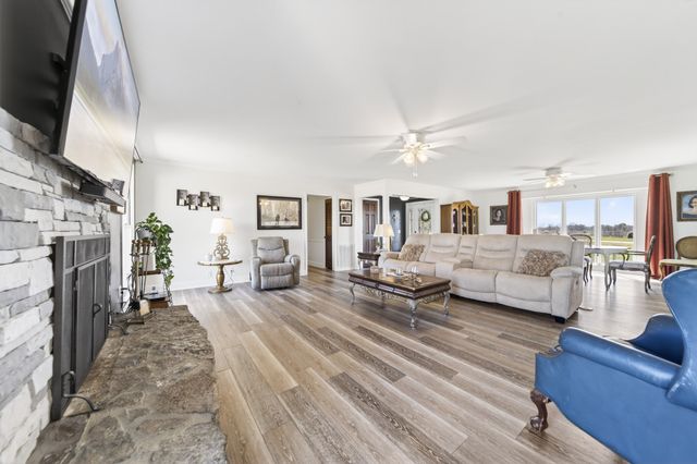 1610 Stop 30 Rd, Hendersonville, TN 37075