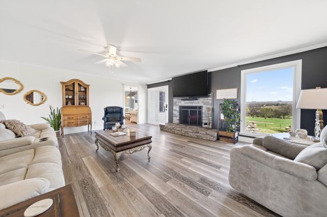 1610 Stop 30 Rd, Hendersonville, TN 37075