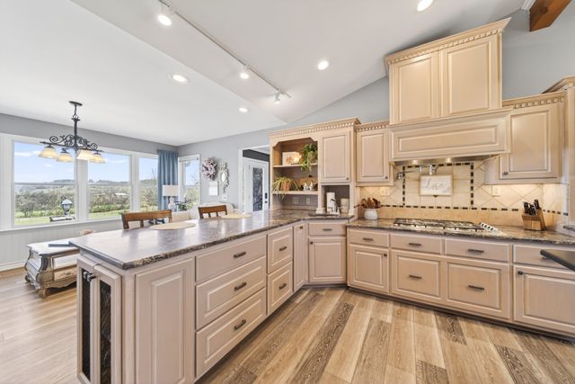 1610 Stop 30 Rd, Hendersonville, TN 37075