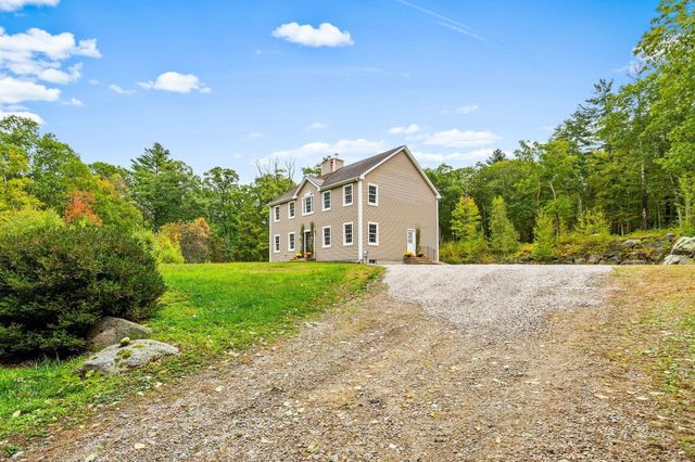 208 Sw Main St, Douglas, MA 01516