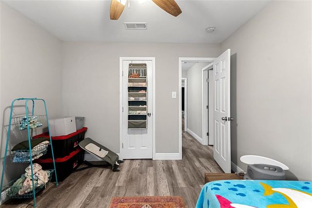 2907 Mary Ann Street, Sulphur, LA 70663