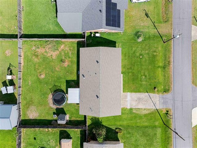 2907 Mary Ann Street, Sulphur, LA 70663