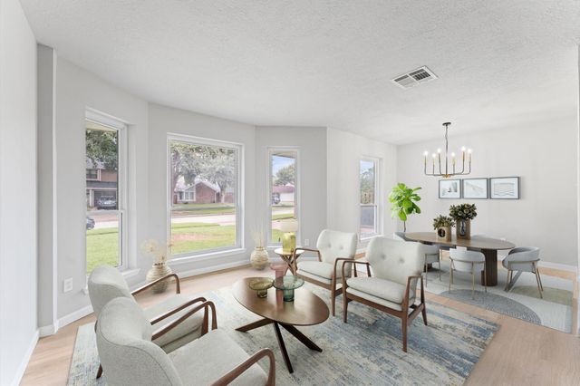 15439 Woodhorn Drive, Houston, TX 77062