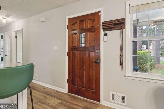 3276 Foxwood Trail SE, Smyrna, GA 30082