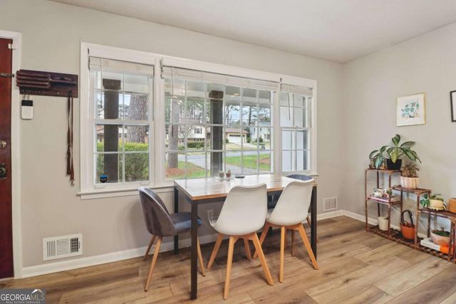 3276 Foxwood Trail SE, Smyrna, GA 30082