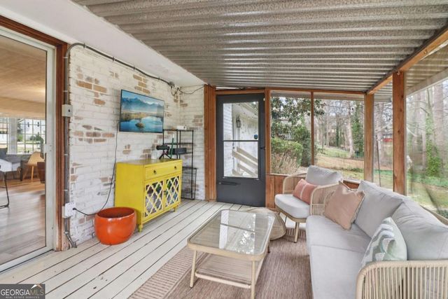 3276 Foxwood Trail SE, Smyrna, GA 30082