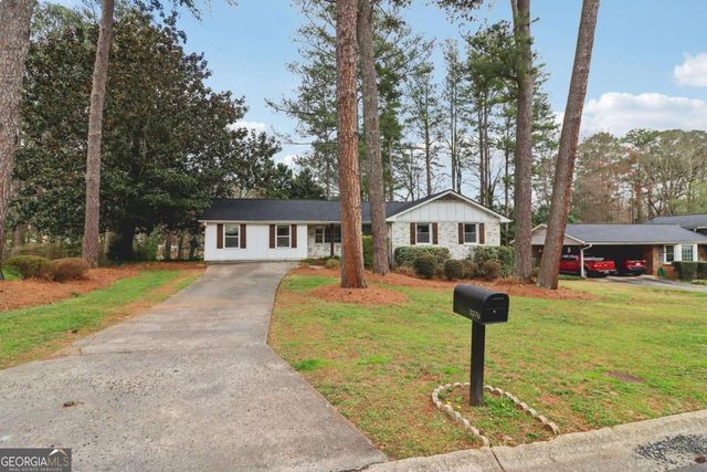 3276 Foxwood Trail SE, Smyrna, GA 30082