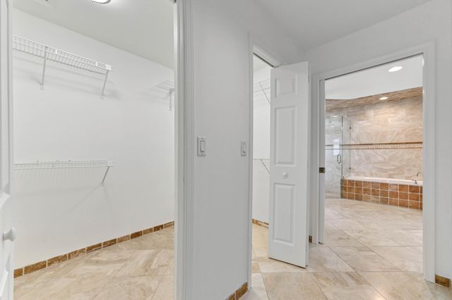 13772 Ishnala Circle, Wellington, FL 33414