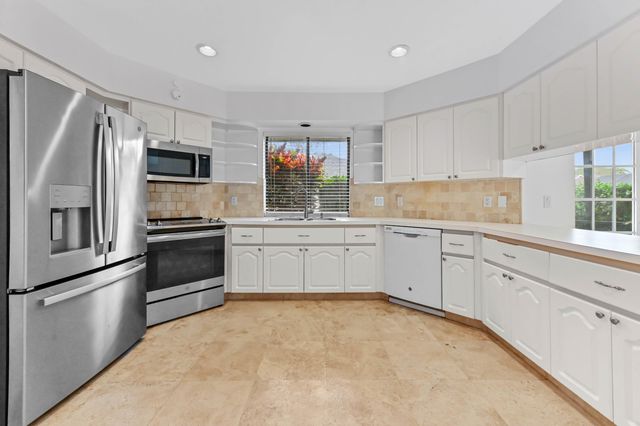 13772 Ishnala Circle, Wellington, FL 33414