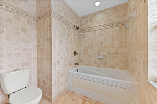 13772 Ishnala Circle, Wellington, FL 33414