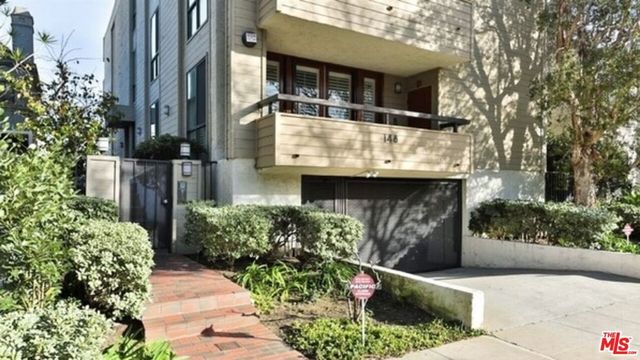 148 S Crescent Drive 101, Beverly Hills, CA 90212