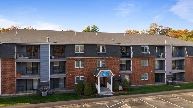 85 Bluestone Drive, Nashua, NH 03060