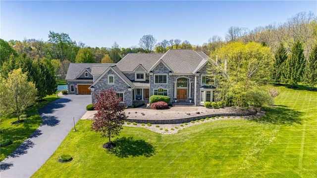 1 Carolina Drive, Mendon, NY 14534