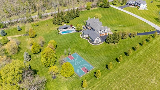 1 Carolina Drive, Mendon, NY 14534