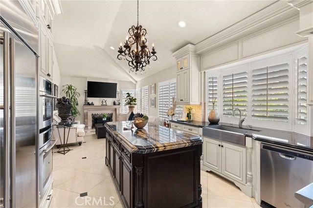 4 Riviera, Laguna Hills, CA 92679