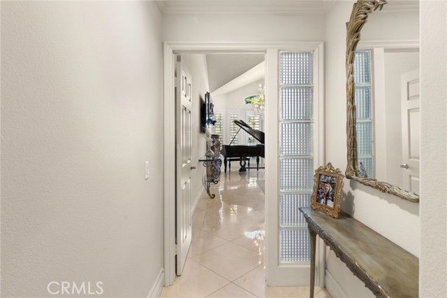 4 Riviera, Laguna Hills, CA 92679