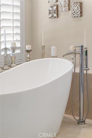 4 Riviera, Laguna Hills, CA 92679