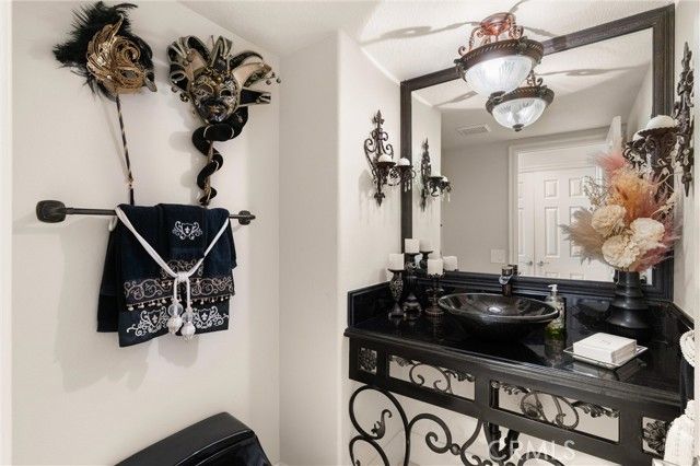 4 Riviera, Laguna Hills, CA 92679