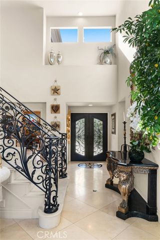 4 Riviera, Laguna Hills, CA 92679