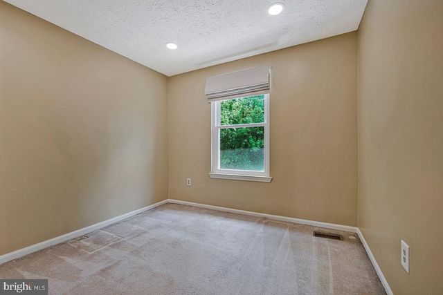 7544 MANDAN RD, Greenbelt, MD 20770