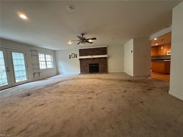 230 Rich RD, Yorktown, VA 23693