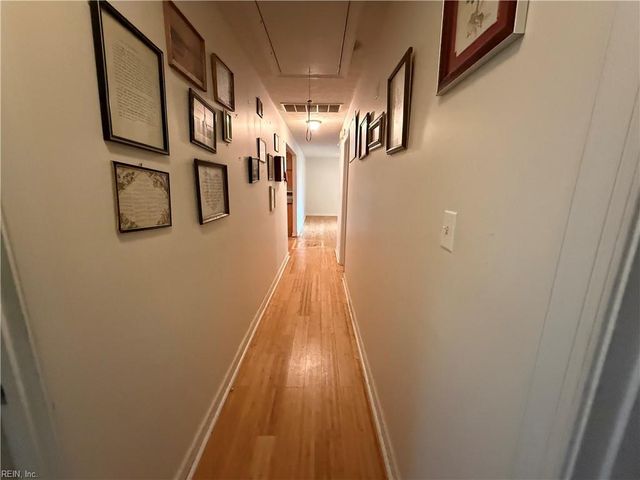 230 Rich RD, Yorktown, VA 23693