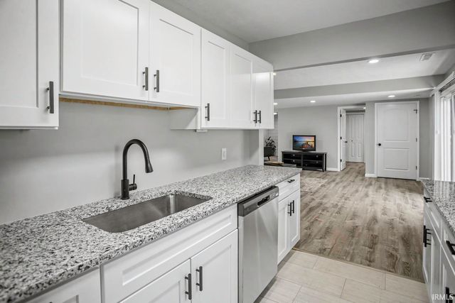 3300 Longlois Drive, Lafayette, IN 47904