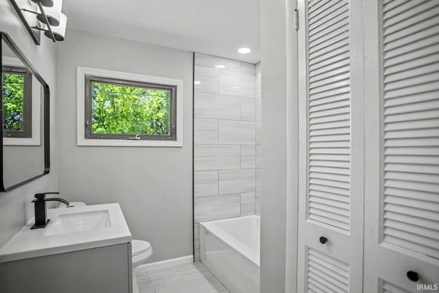 3300 Longlois Drive, Lafayette, IN 47904