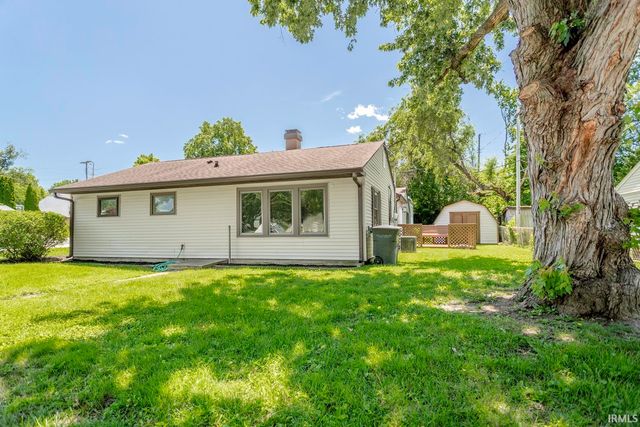 3300 Longlois Drive, Lafayette, IN 47904