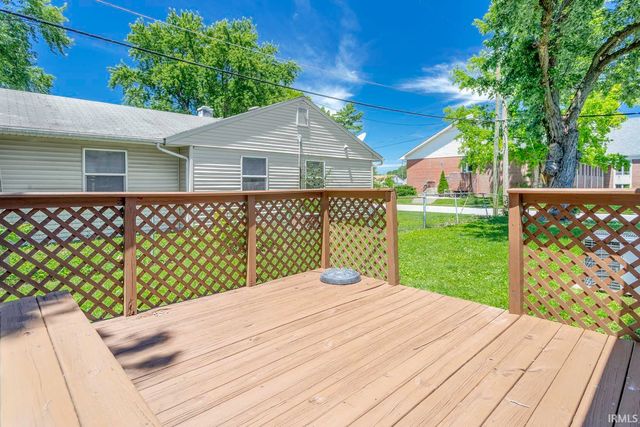 3300 Longlois Drive, Lafayette, IN 47904