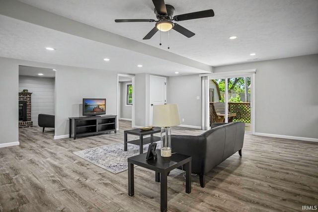 3300 Longlois Drive, Lafayette, IN 47904