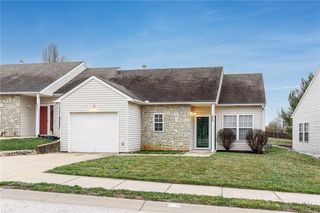 1860 Fall Creek Drive, Tonganoxie, KS 66086