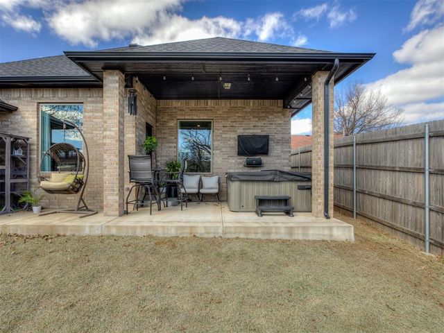712 NW 110th Street, Oklahoma City, OK 73114