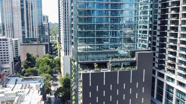610 Davis ST 2408, Austin, TX 78701