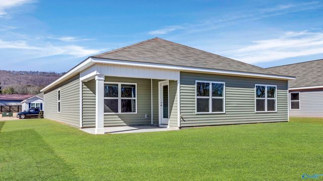 9941 Sequoyah Cove Drive SE, Owens Cross Roads, AL 35763